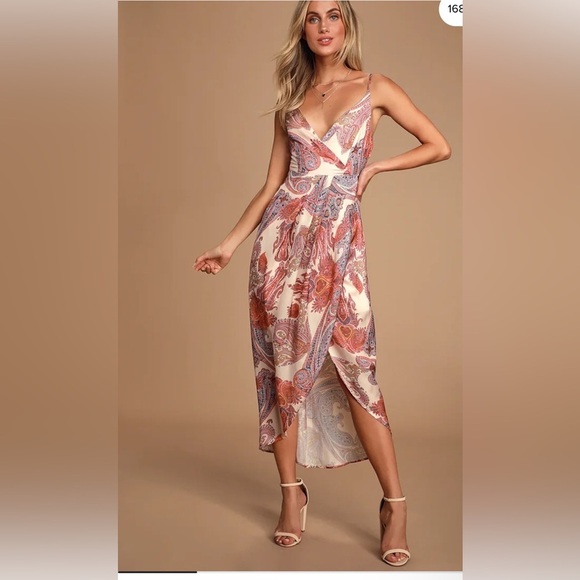 Lulus Dresses & Skirts - Lulus Special Occasion Janey Blush Paisley Print Surplice Midi Dress Size XS